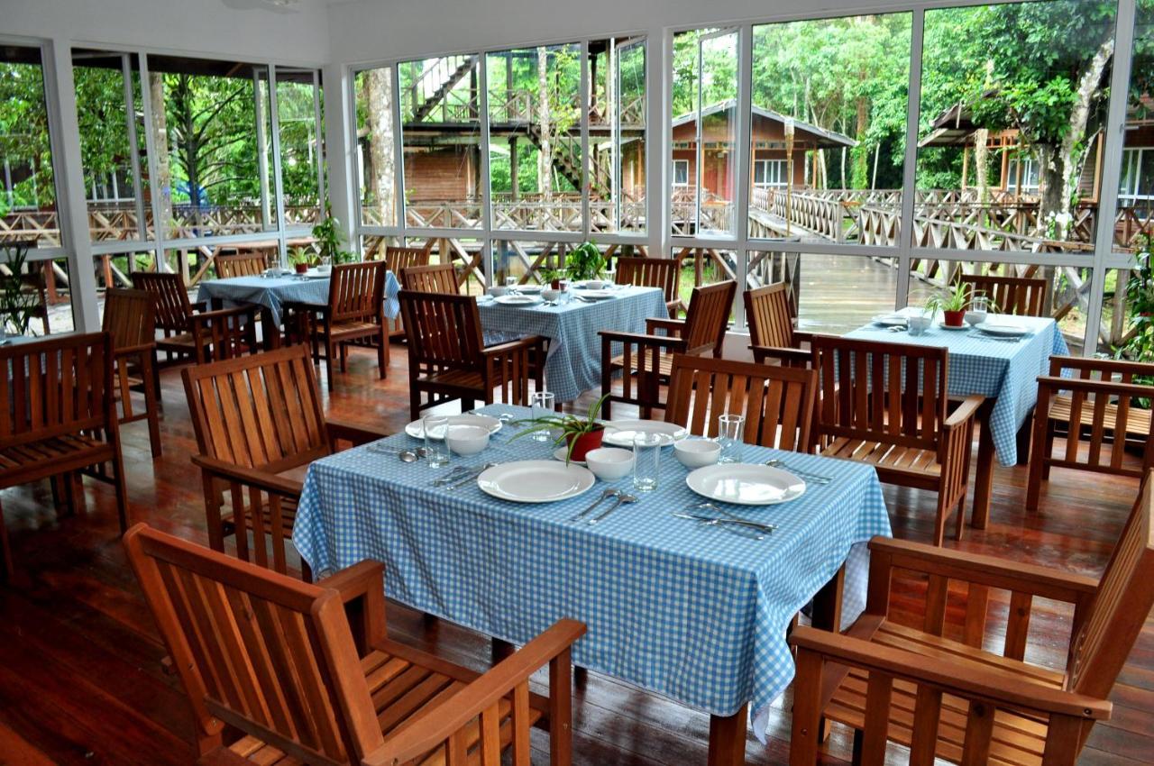 Borneo Nature Lodge Sukau ภายนอก รูปภาพ